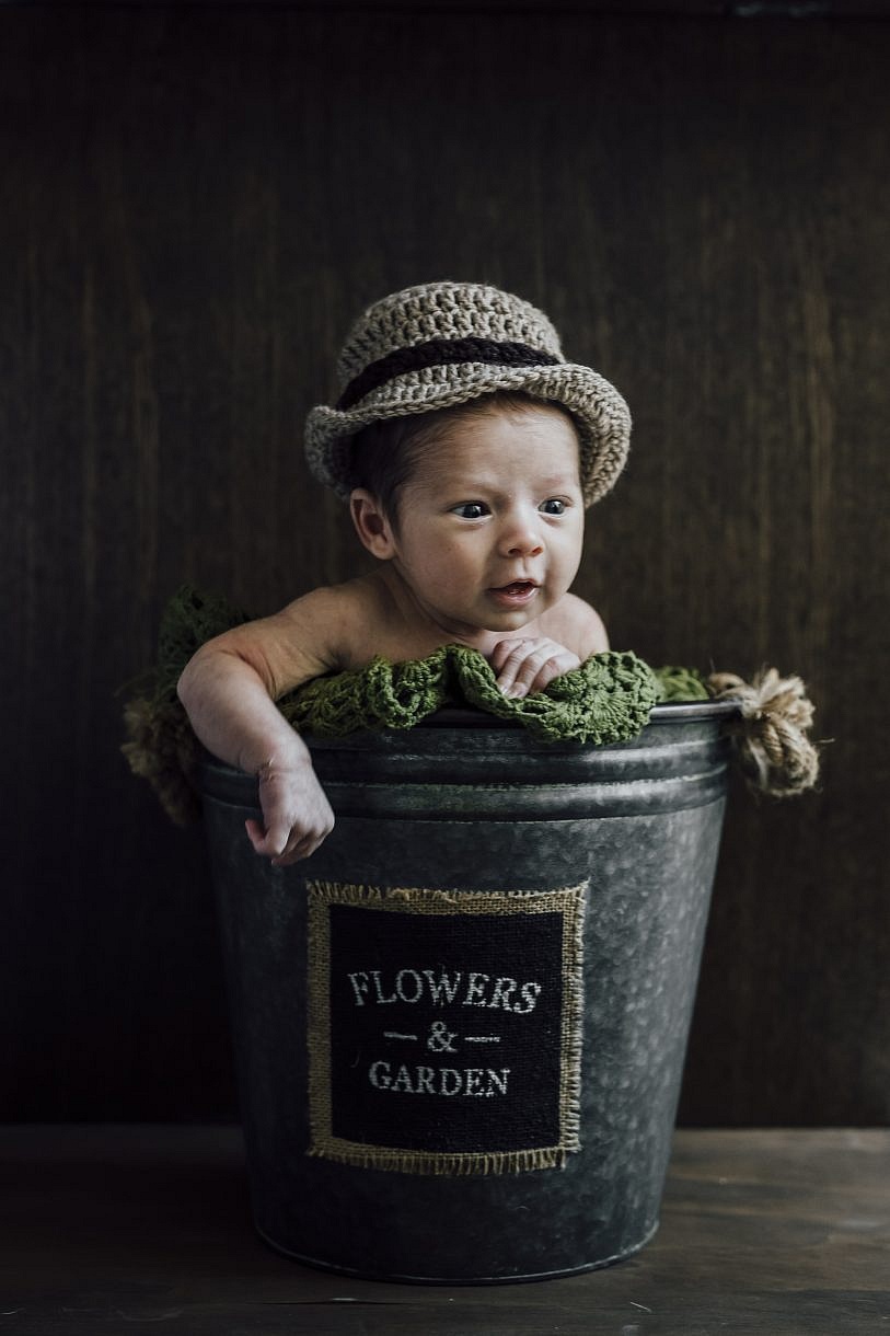 Adam Levi Browne Family Newborn Portrait and Wedding Photography